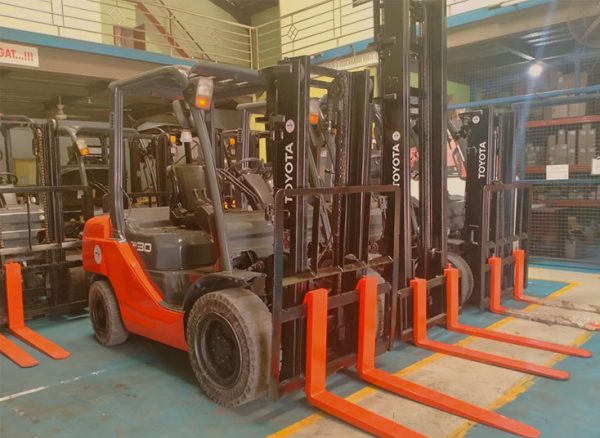 Forklift Bekas