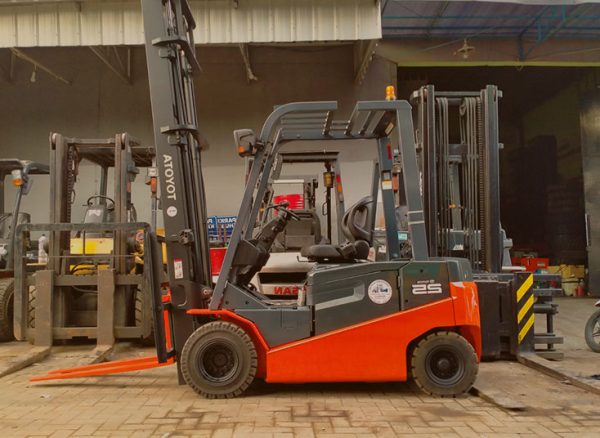 Forklift Bekas Baterai