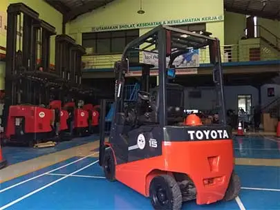 Rental Forklift Elektrik / Baterai